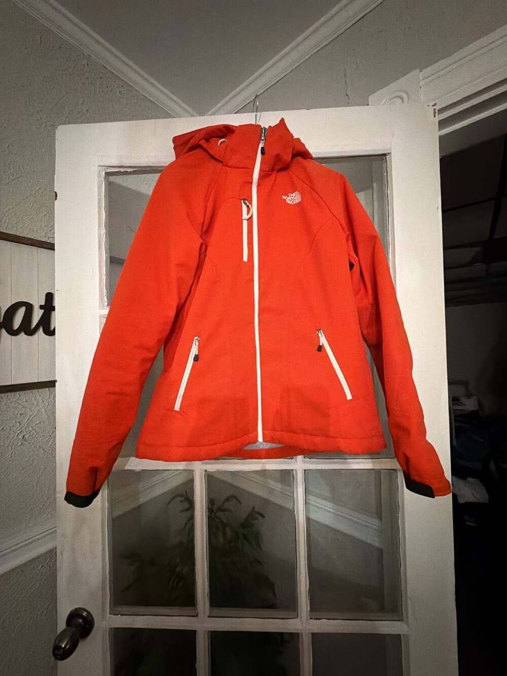 The North Face Women's Orange Hooded Winter Ski Jacket Size Medium